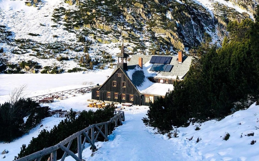 screenshot 20220125 134459 com.instagram.android edit 328025374902551