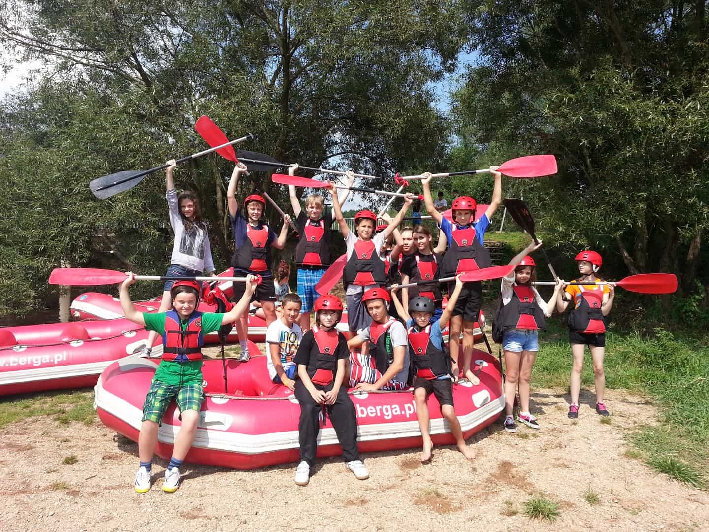 spływy pontonowe doliną bobru