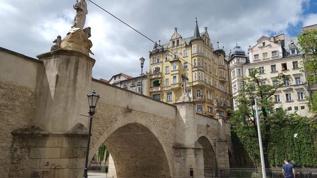 fb img 1642412391580