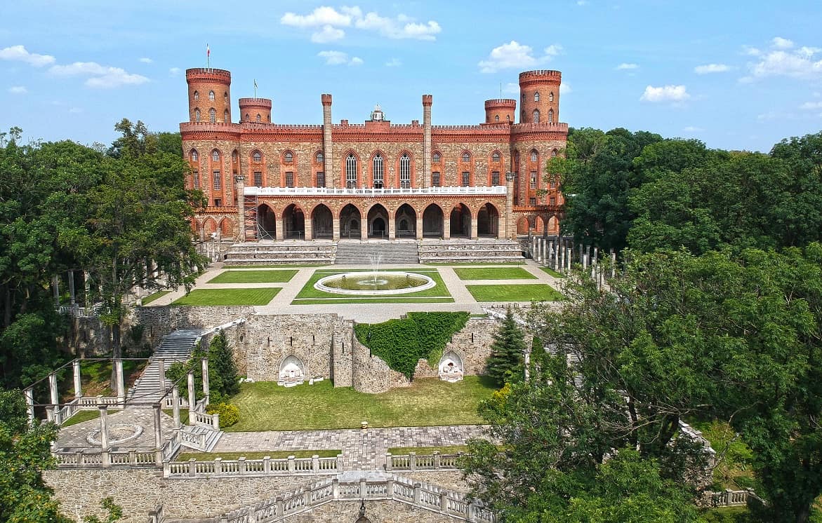 pałac kamieniec ząbkowicki