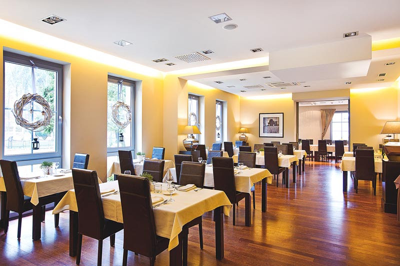 reatauracja Dwór Elizy