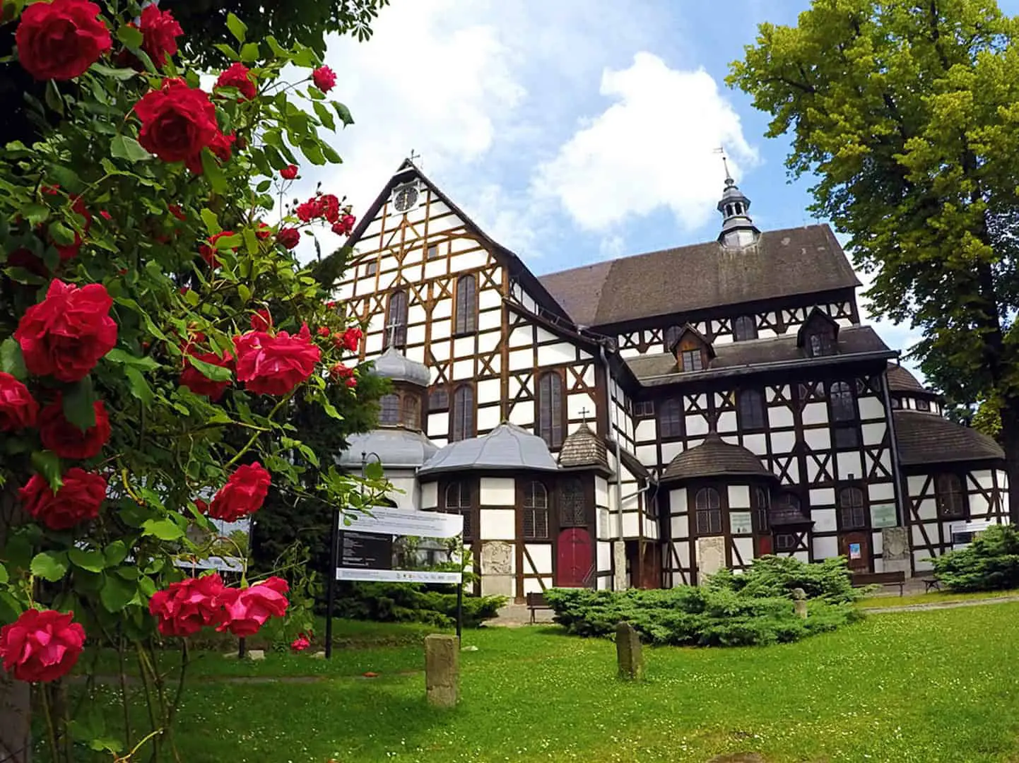 Swidnica atrakcje na majowkę Ziemia Walbrzyska