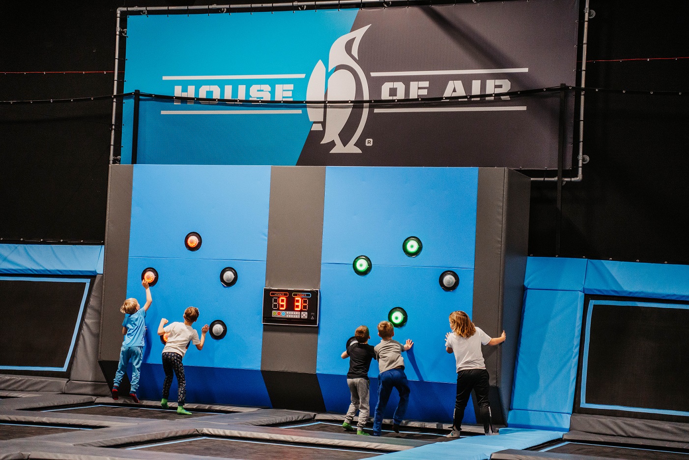 house of air gliwice park trampolin