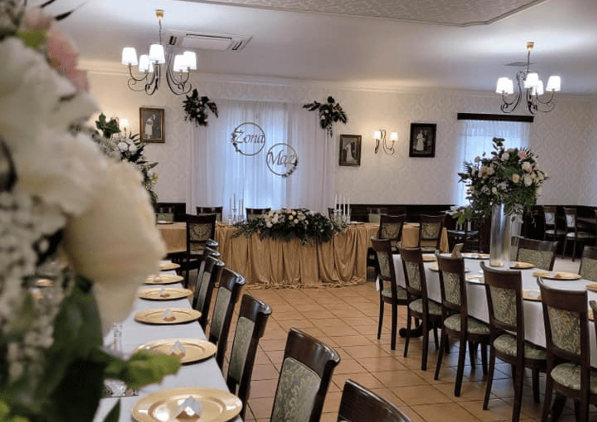 restauracja dworek piotrkow tryb