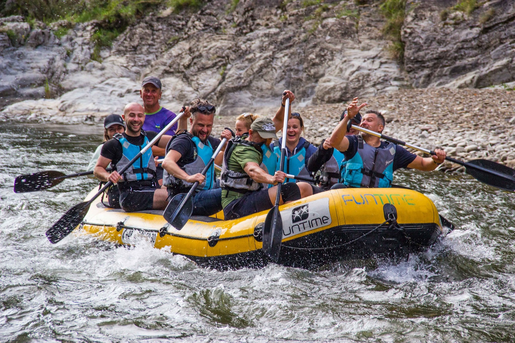 fun time pontony spływ Dunajcem