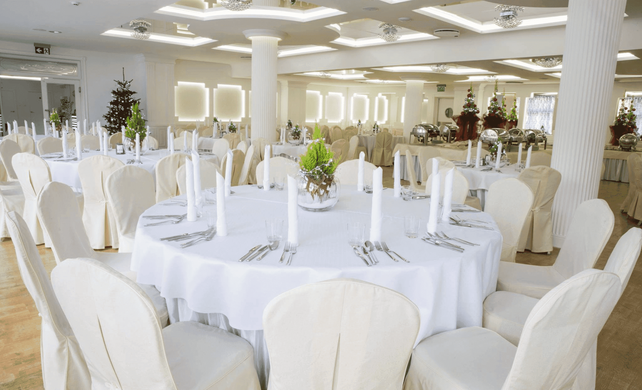 hotel jantar ustka imprezy