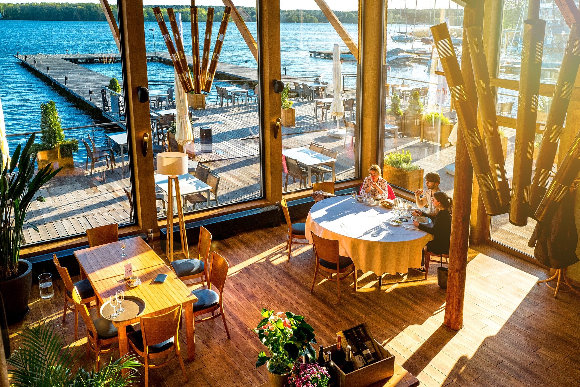 Restauracja Przystań Olsztyn nad jeziorem Ukiel