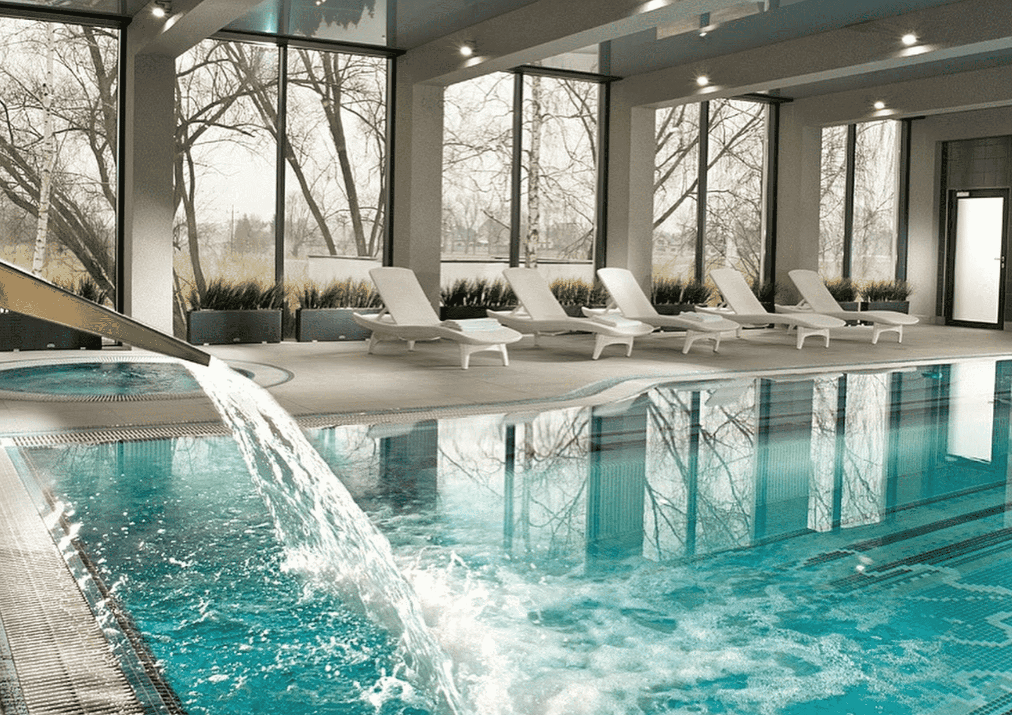 hotel navigator basen 1